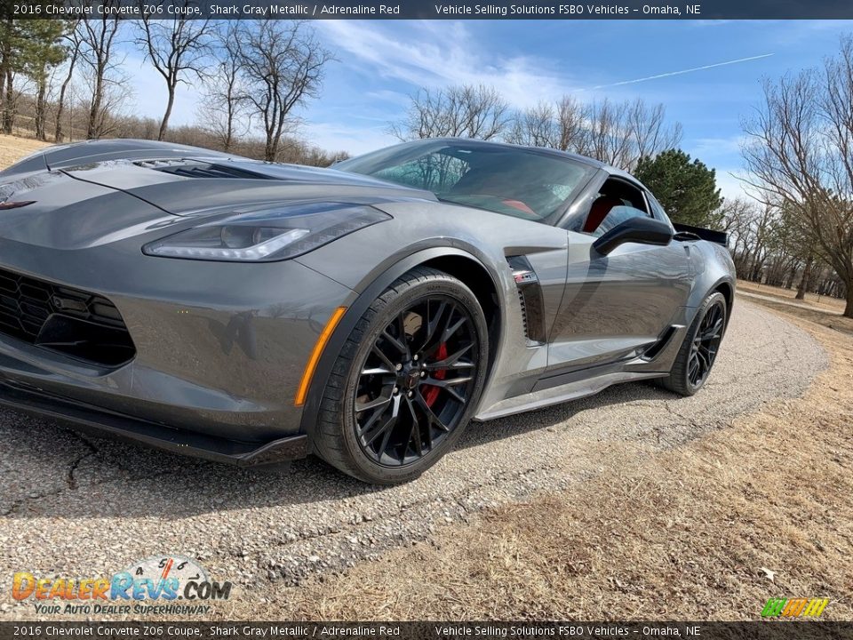 2016 Chevrolet Corvette Z06 Coupe Shark Gray Metallic / Adrenaline Red Photo #1