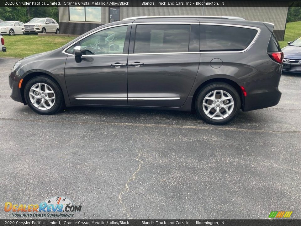 2020 Chrysler Pacifica Limited Granite Crystal Metallic / Alloy/Black Photo #1