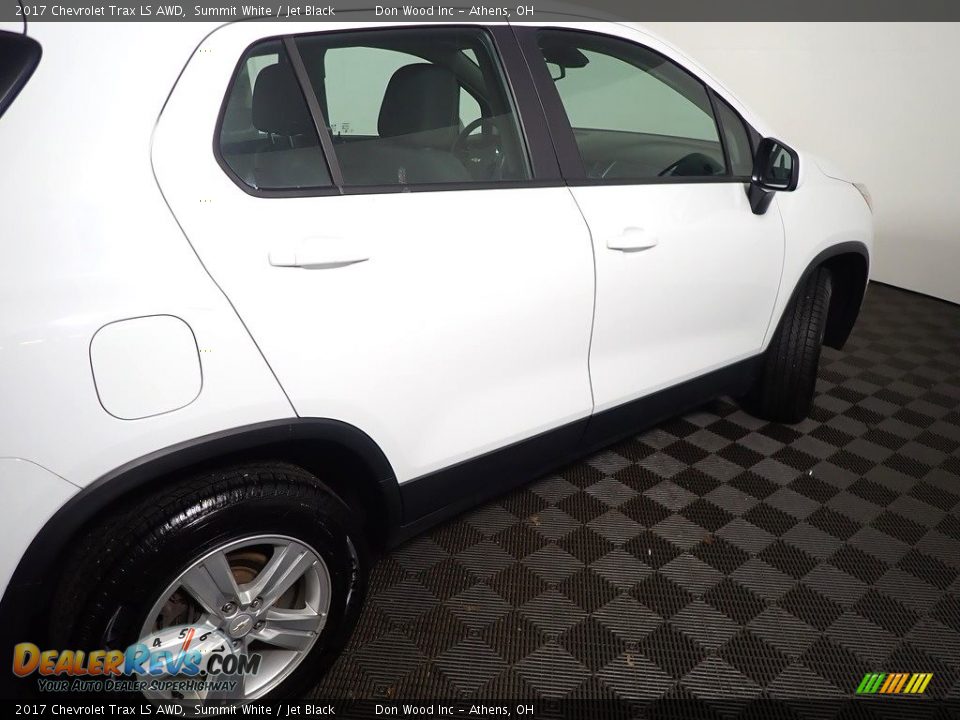 2017 Chevrolet Trax LS AWD Summit White / Jet Black Photo #19