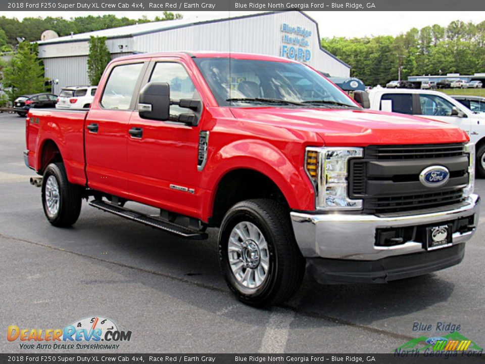 2018 Ford F250 Super Duty XL Crew Cab 4x4 Race Red / Earth Gray Photo #7