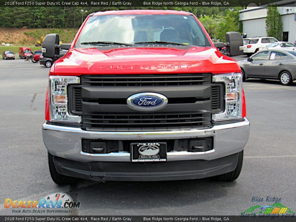 2018 Ford F250 Super Duty XL Crew Cab 4x4 Race Red / Earth Gray Photo #8