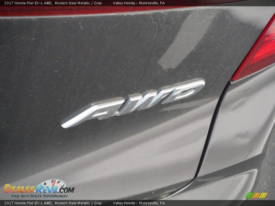 2017 Honda Pilot EX-L AWD Modern Steel Metallic / Gray Photo #8