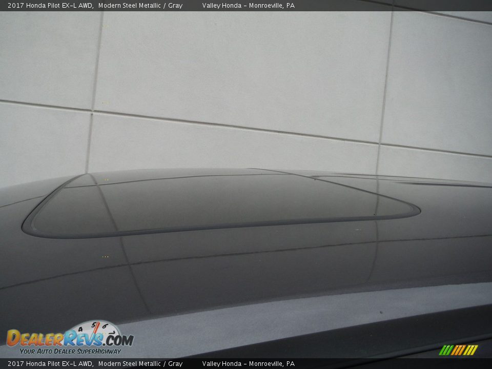 2017 Honda Pilot EX-L AWD Modern Steel Metallic / Gray Photo #11