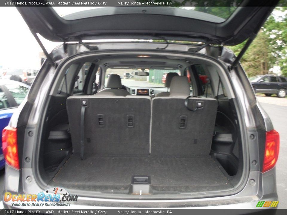 2017 Honda Pilot EX-L AWD Modern Steel Metallic / Gray Photo #21
