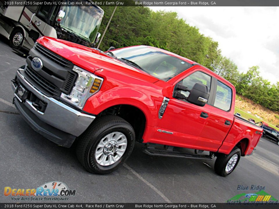2018 Ford F250 Super Duty XL Crew Cab 4x4 Race Red / Earth Gray Photo #26