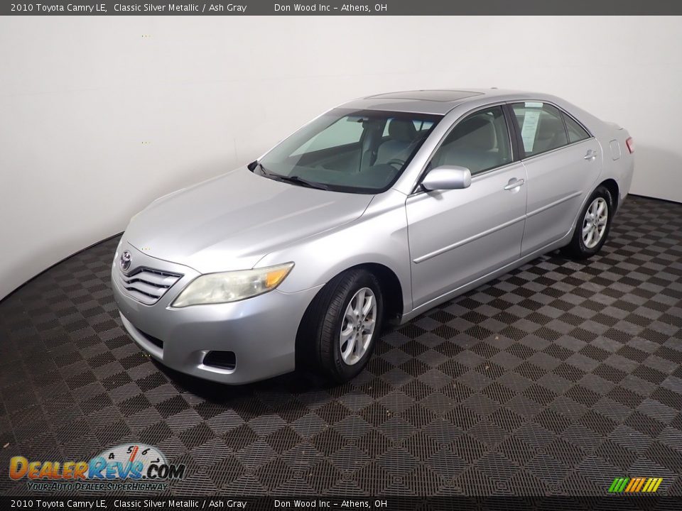 2010 Toyota Camry LE Classic Silver Metallic / Ash Gray Photo #8
