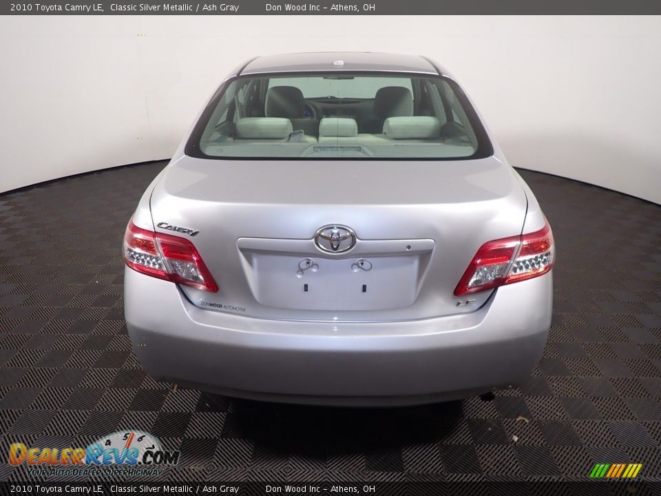 2010 Toyota Camry LE Classic Silver Metallic / Ash Gray Photo #11