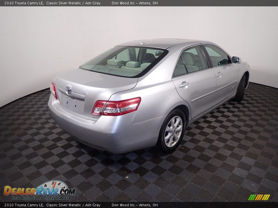 2010 Toyota Camry LE Classic Silver Metallic / Ash Gray Photo #14