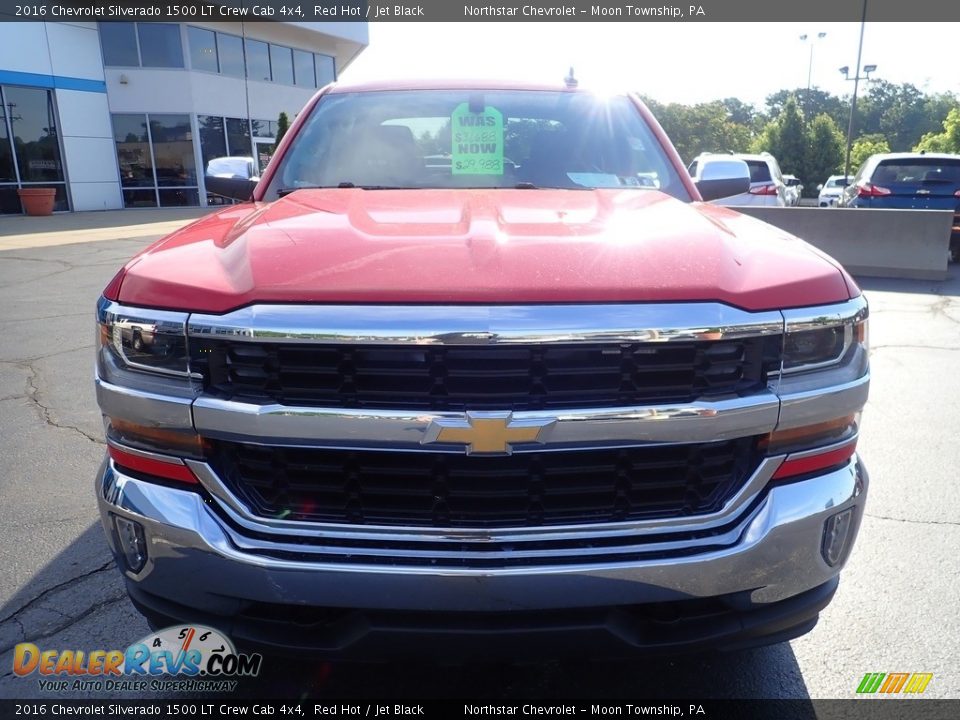 2016 Chevrolet Silverado 1500 LT Crew Cab 4x4 Red Hot / Jet Black Photo #12