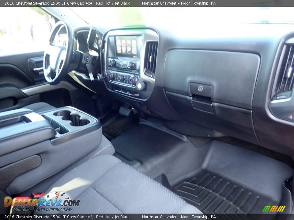 2016 Chevrolet Silverado 1500 LT Crew Cab 4x4 Red Hot / Jet Black Photo #15