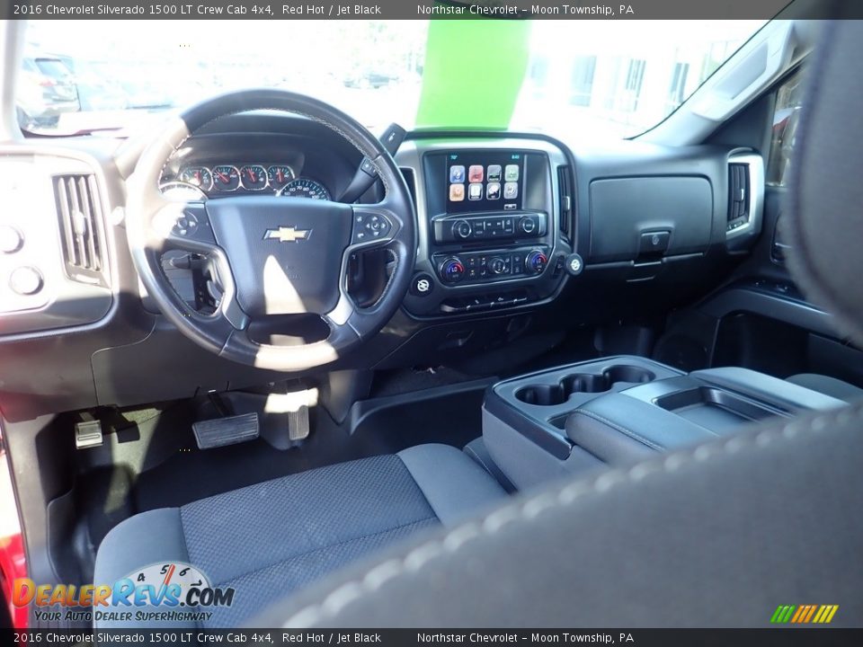 2016 Chevrolet Silverado 1500 LT Crew Cab 4x4 Red Hot / Jet Black Photo #22