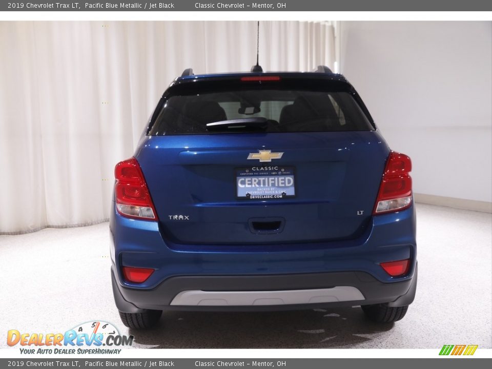 2019 Chevrolet Trax LT Pacific Blue Metallic / Jet Black Photo #17