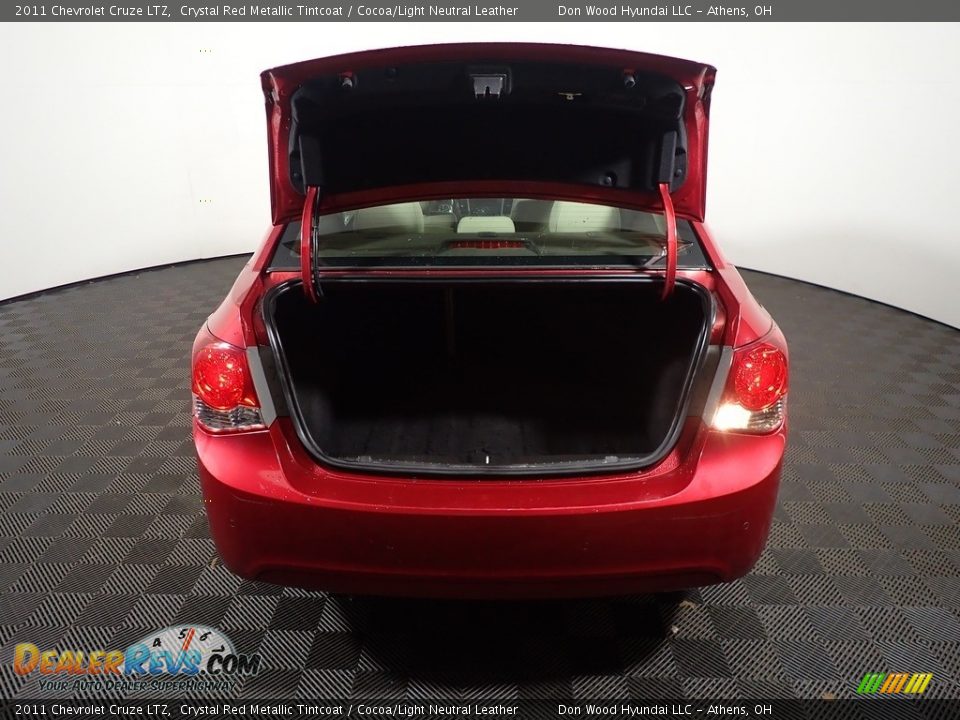 2011 Chevrolet Cruze LTZ Crystal Red Metallic Tintcoat / Cocoa/Light Neutral Leather Photo #11