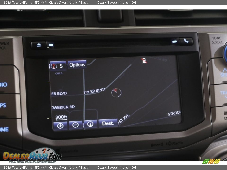 2019 Toyota 4Runner SR5 4x4 Classic Silver Metallic / Black Photo #11