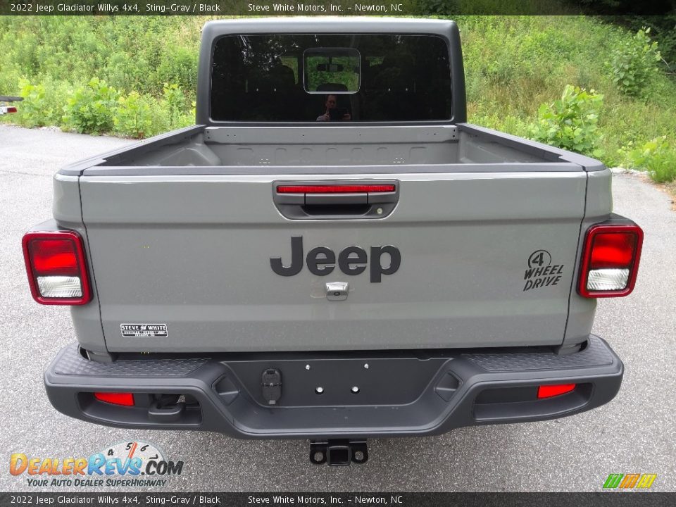 2022 Jeep Gladiator Willys 4x4 Sting-Gray / Black Photo #7