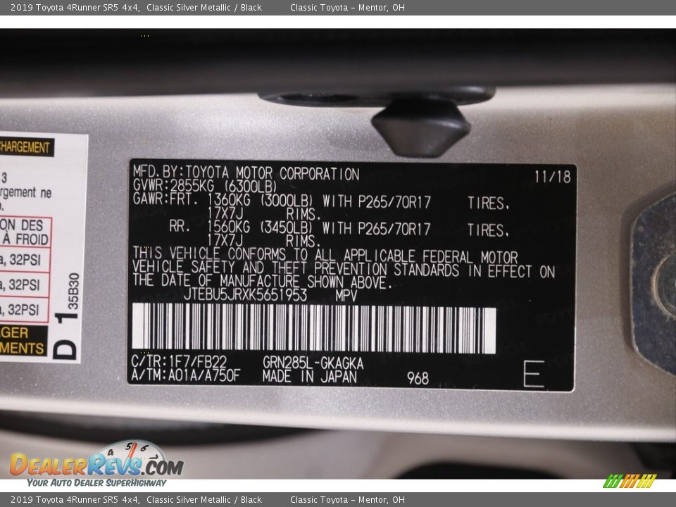 2019 Toyota 4Runner SR5 4x4 Classic Silver Metallic / Black Photo #20