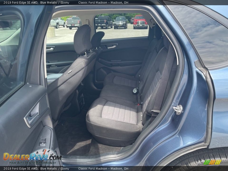 2019 Ford Edge SE AWD Blue Metallic / Ebony Photo #13