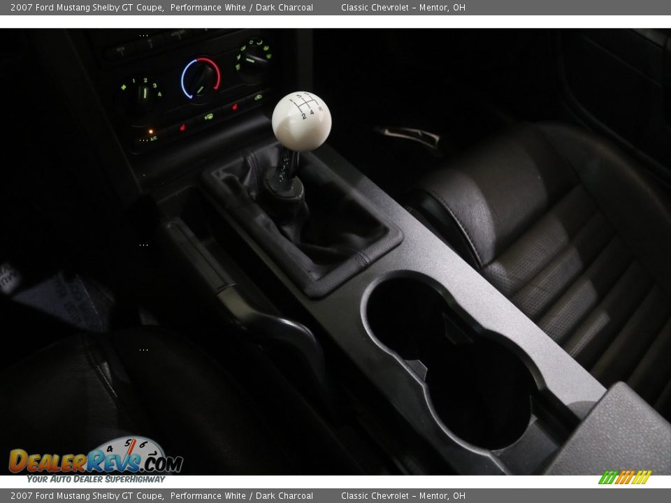 2007 Ford Mustang Shelby GT Coupe Shifter Photo #9