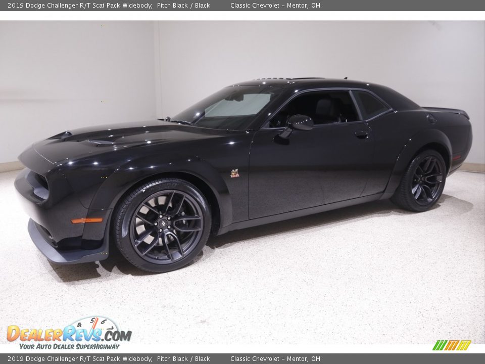 Pitch Black 2019 Dodge Challenger R/T Scat Pack Widebody Photo #3