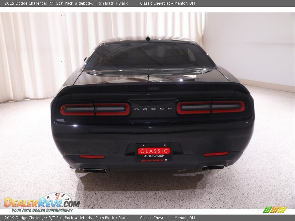 2019 Dodge Challenger R/T Scat Pack Widebody Pitch Black / Black Photo #20