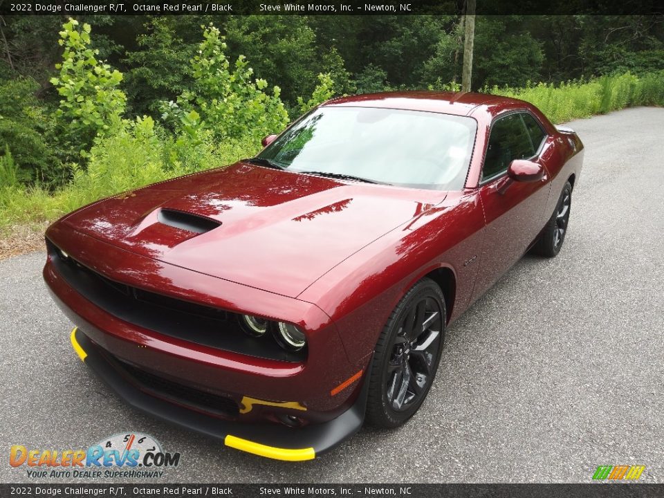 2022 Dodge Challenger R/T Octane Red Pearl / Black Photo #2