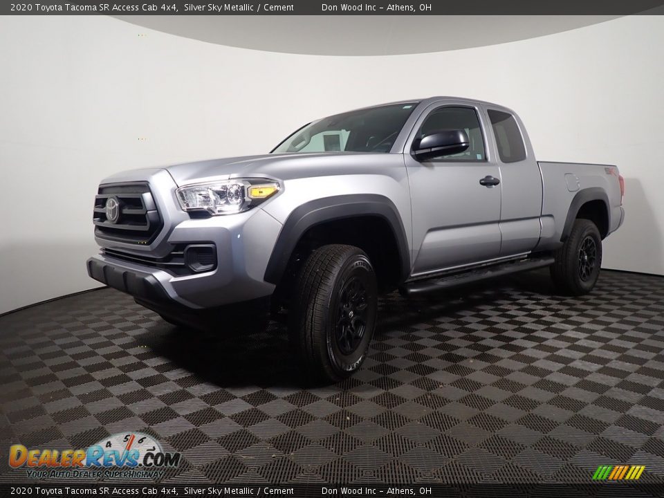 2020 Toyota Tacoma SR Access Cab 4x4 Silver Sky Metallic / Cement Photo #8