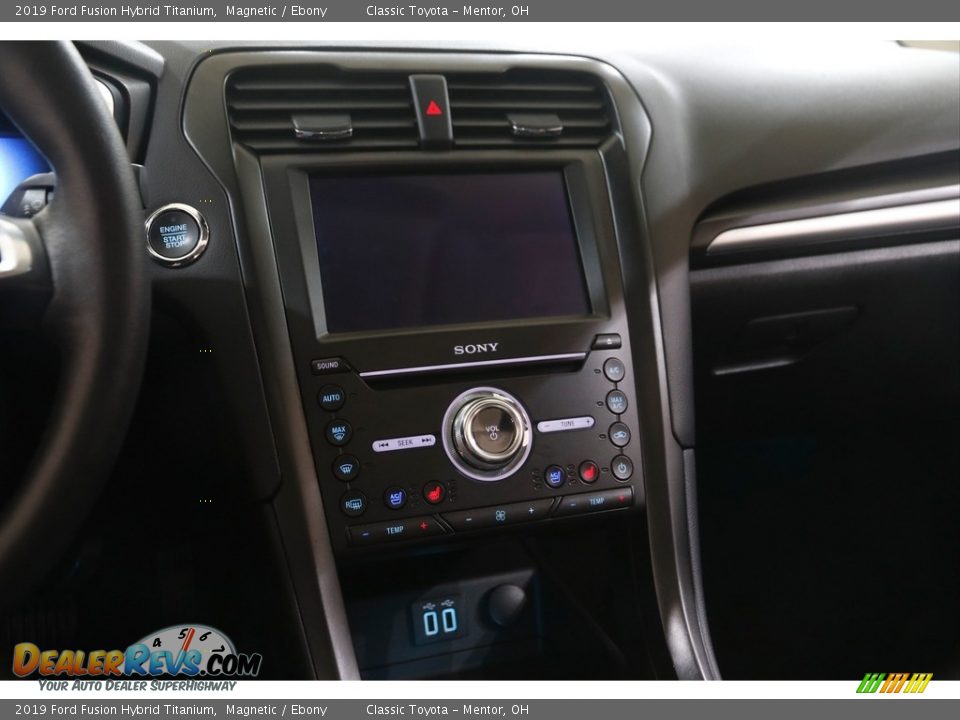 2019 Ford Fusion Hybrid Titanium Magnetic / Ebony Photo #10