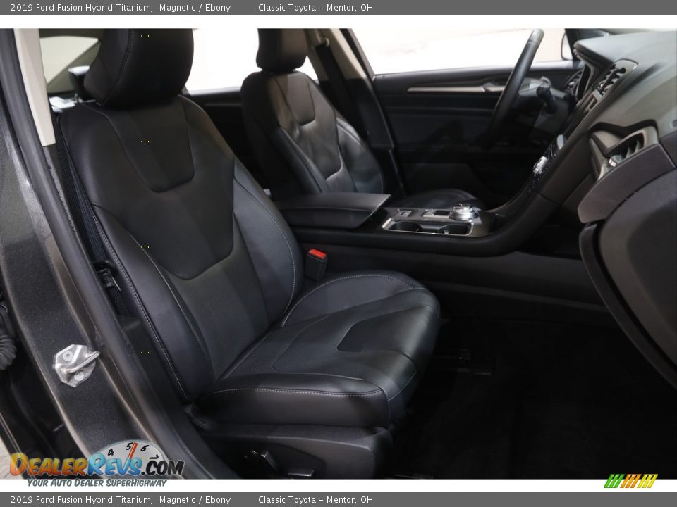 2019 Ford Fusion Hybrid Titanium Magnetic / Ebony Photo #17