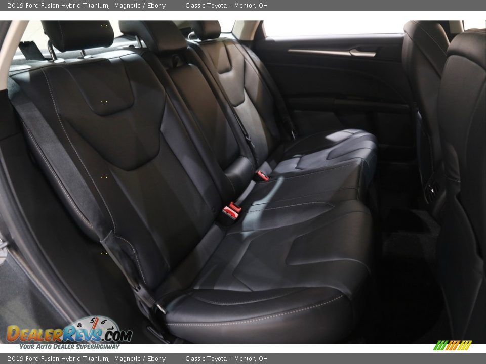2019 Ford Fusion Hybrid Titanium Magnetic / Ebony Photo #18