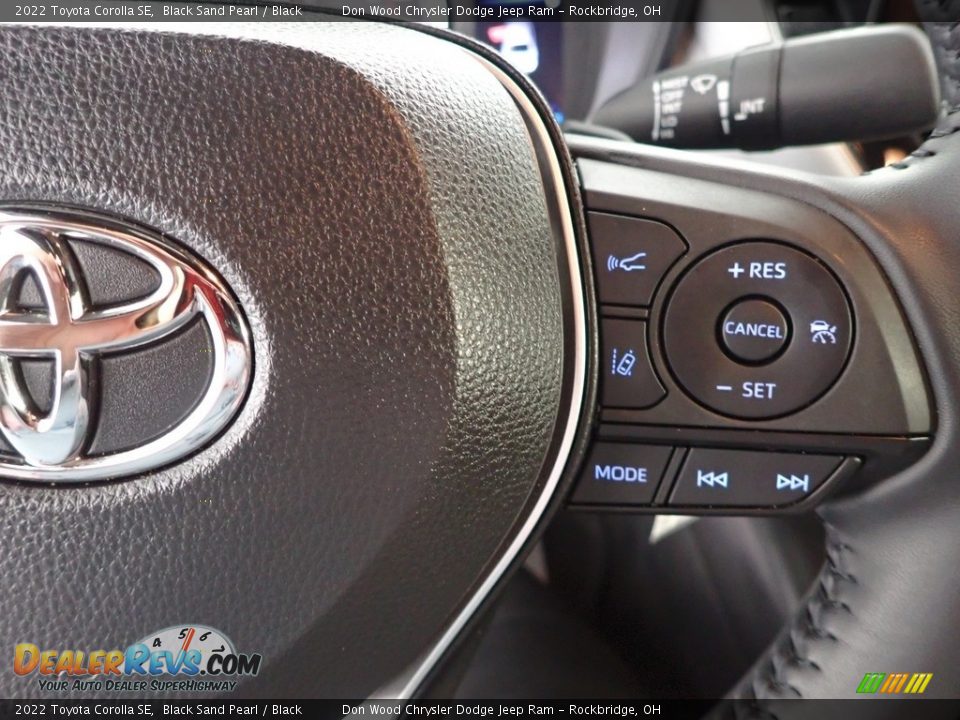 2022 Toyota Corolla SE Black Sand Pearl / Black Photo #18