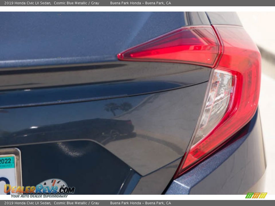 2019 Honda Civic LX Sedan Cosmic Blue Metallic / Gray Photo #13