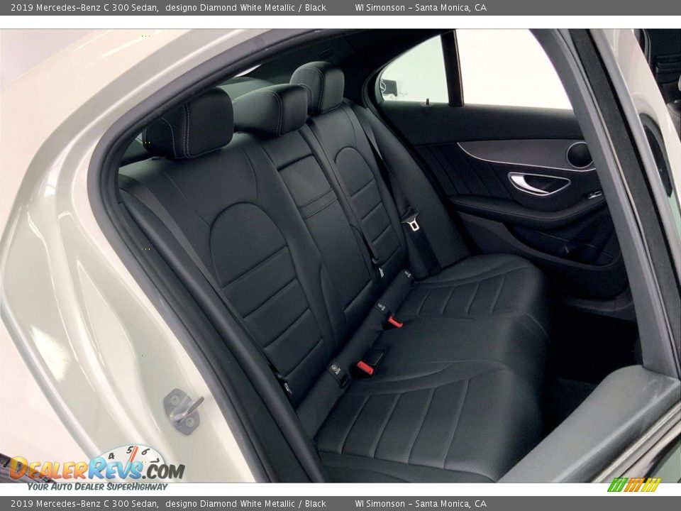 2019 Mercedes-Benz C 300 Sedan designo Diamond White Metallic / Black Photo #19