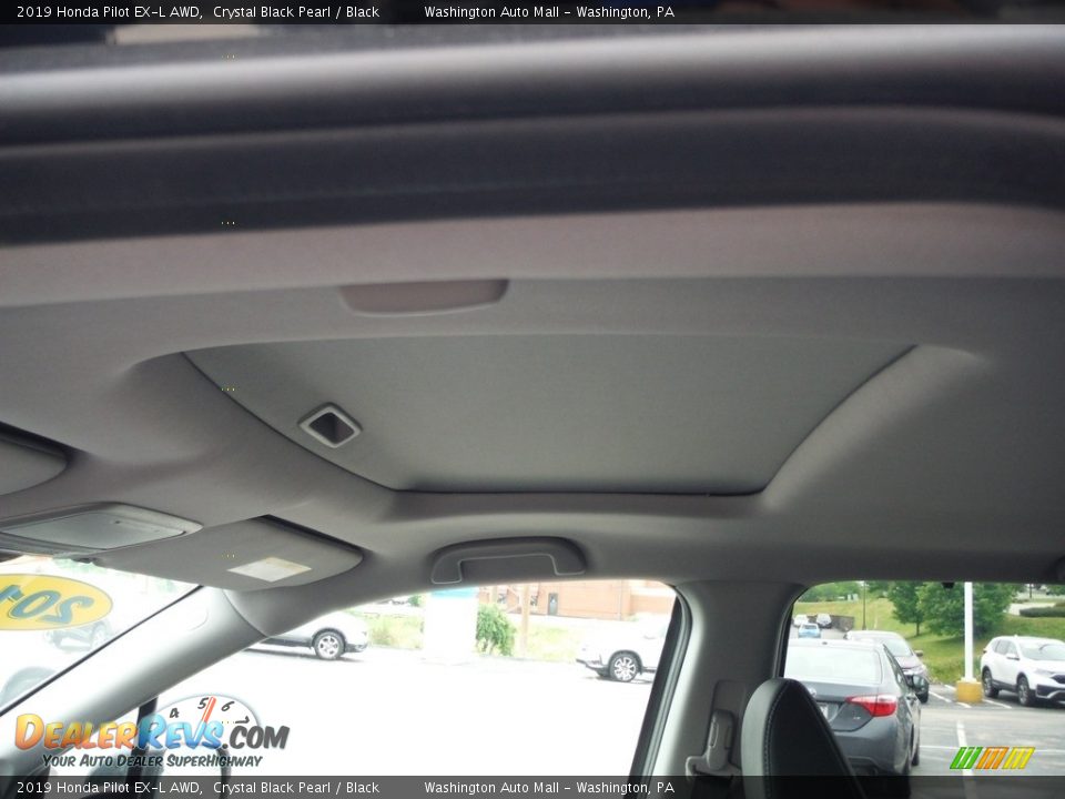 2019 Honda Pilot EX-L AWD Crystal Black Pearl / Black Photo #12