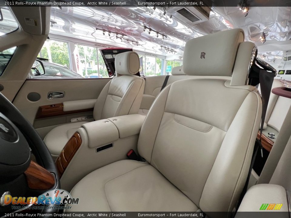 Front Seat of 2011 Rolls-Royce Phantom Drophead Coupe Photo #4