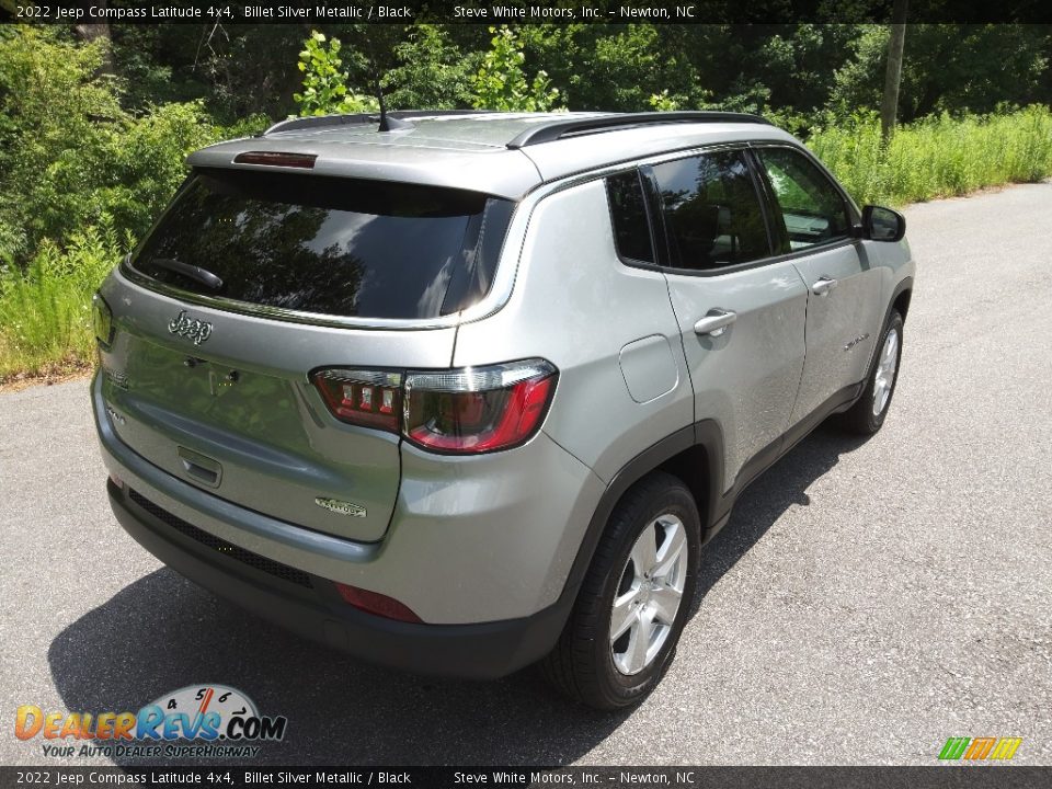 2022 Jeep Compass Latitude 4x4 Billet Silver Metallic / Black Photo #6