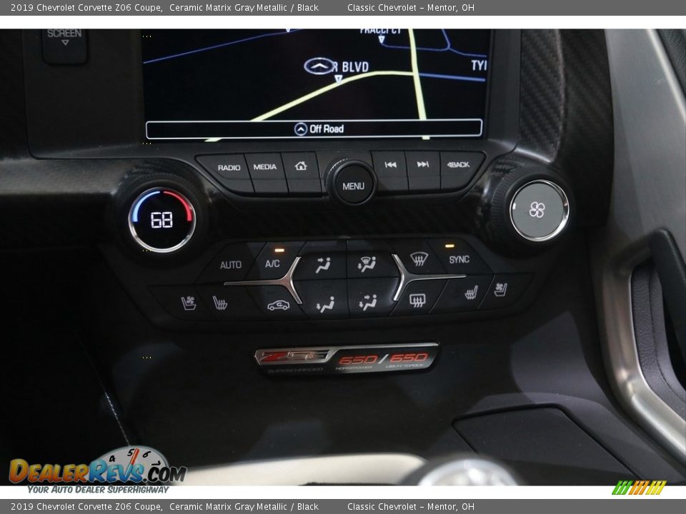 Controls of 2019 Chevrolet Corvette Z06 Coupe Photo #18