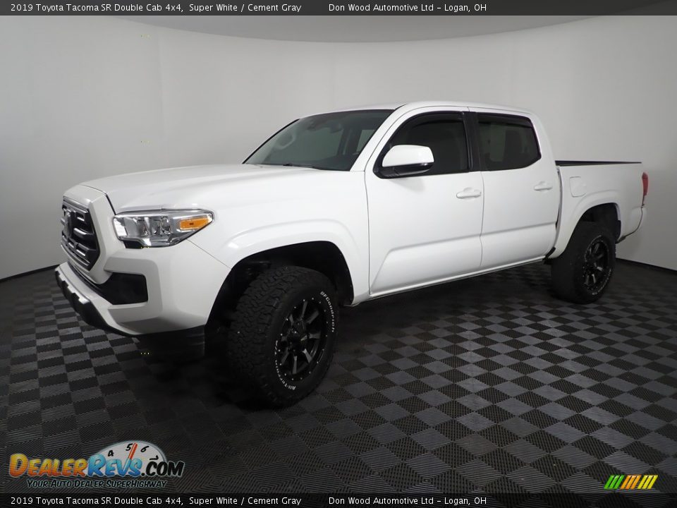 2019 Toyota Tacoma SR Double Cab 4x4 Super White / Cement Gray Photo #5