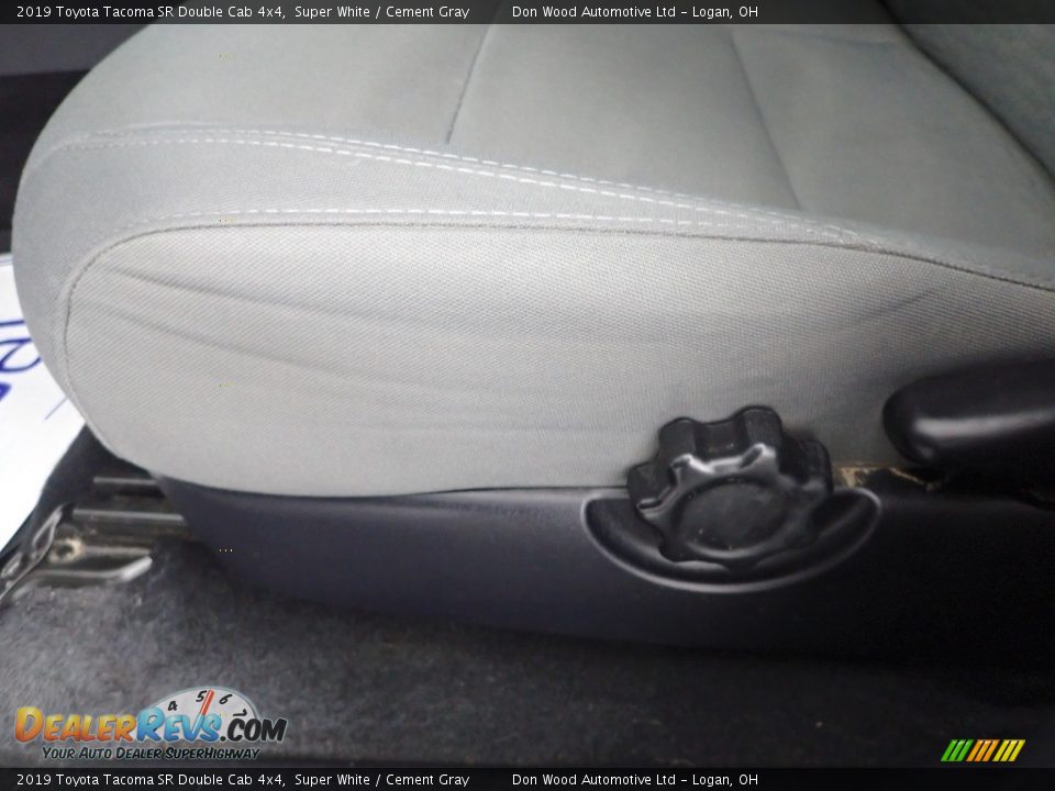 2019 Toyota Tacoma SR Double Cab 4x4 Super White / Cement Gray Photo #13