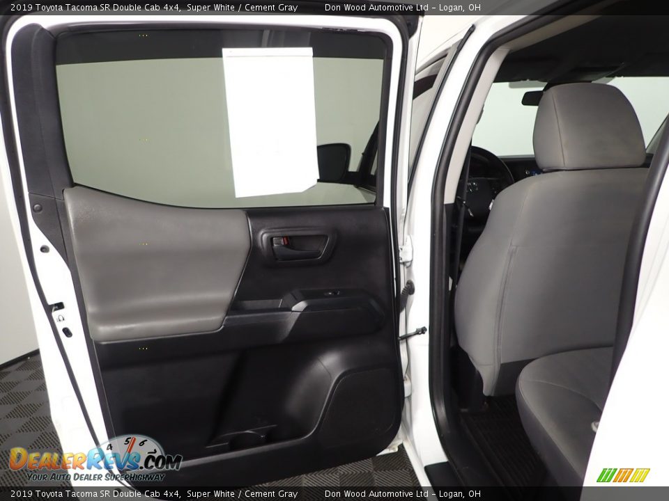 2019 Toyota Tacoma SR Double Cab 4x4 Super White / Cement Gray Photo #22