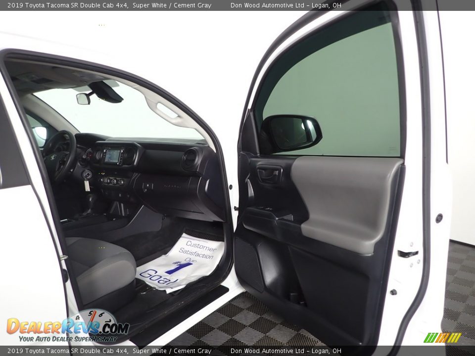 2019 Toyota Tacoma SR Double Cab 4x4 Super White / Cement Gray Photo #25