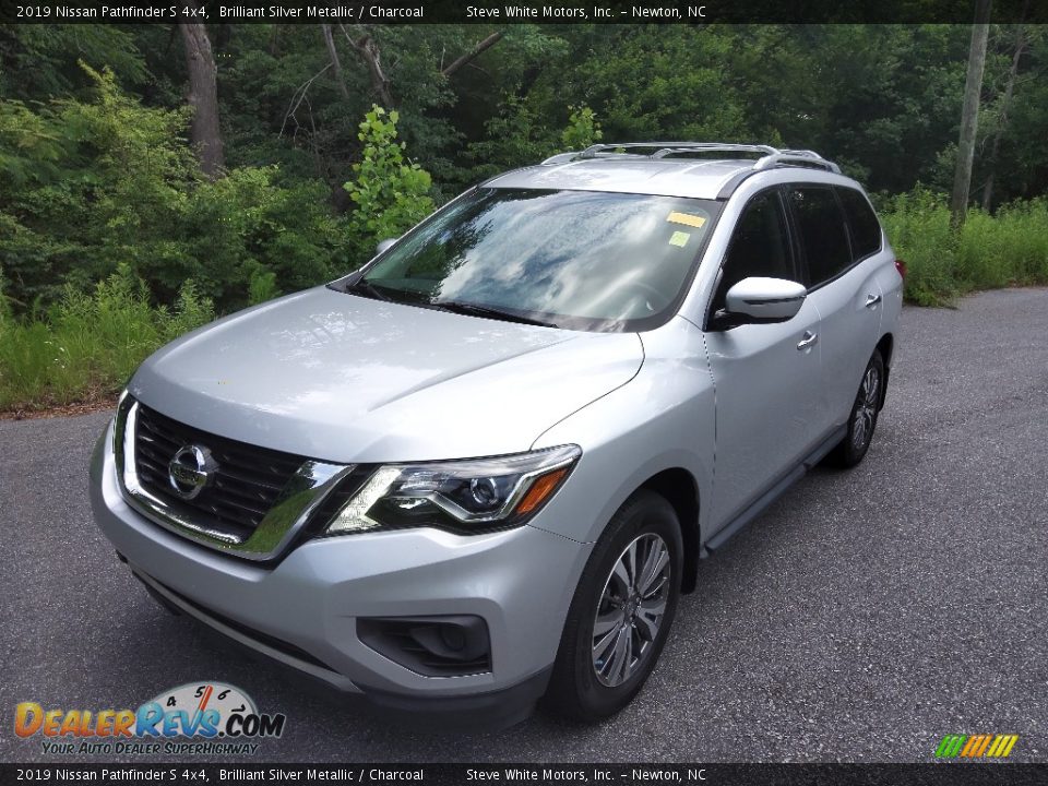 2019 Nissan Pathfinder S 4x4 Brilliant Silver Metallic / Charcoal Photo #2