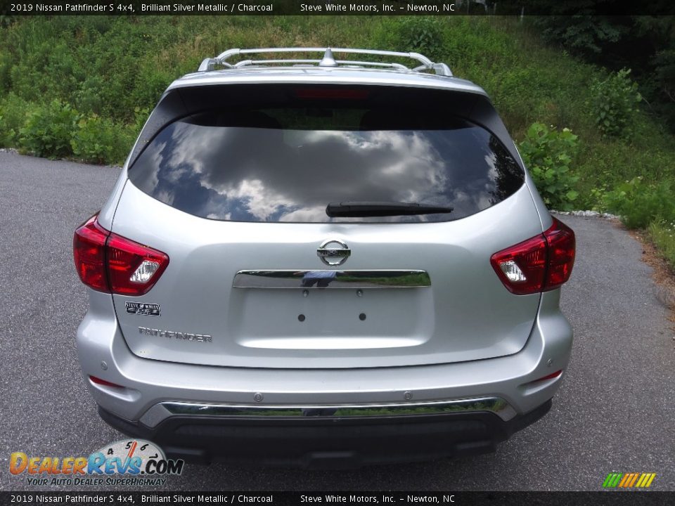 2019 Nissan Pathfinder S 4x4 Brilliant Silver Metallic / Charcoal Photo #7