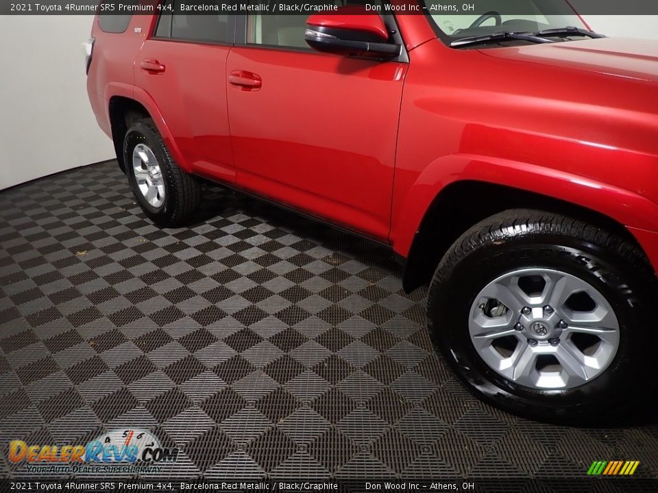2021 Toyota 4Runner SR5 Premium 4x4 Barcelona Red Metallic / Black/Graphite Photo #7