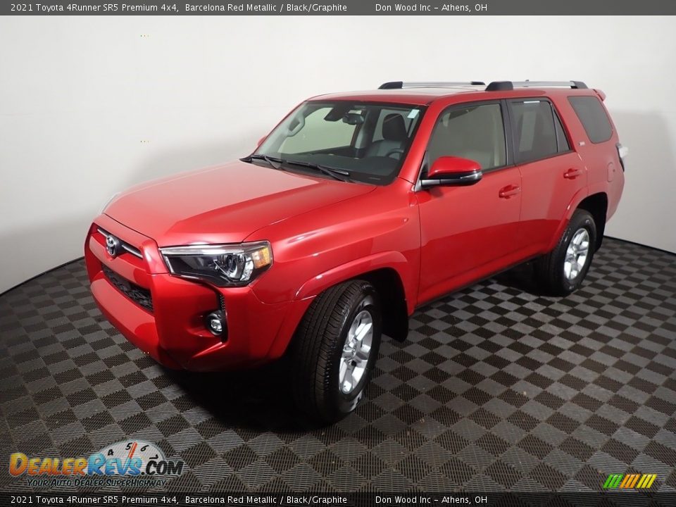 2021 Toyota 4Runner SR5 Premium 4x4 Barcelona Red Metallic / Black/Graphite Photo #12