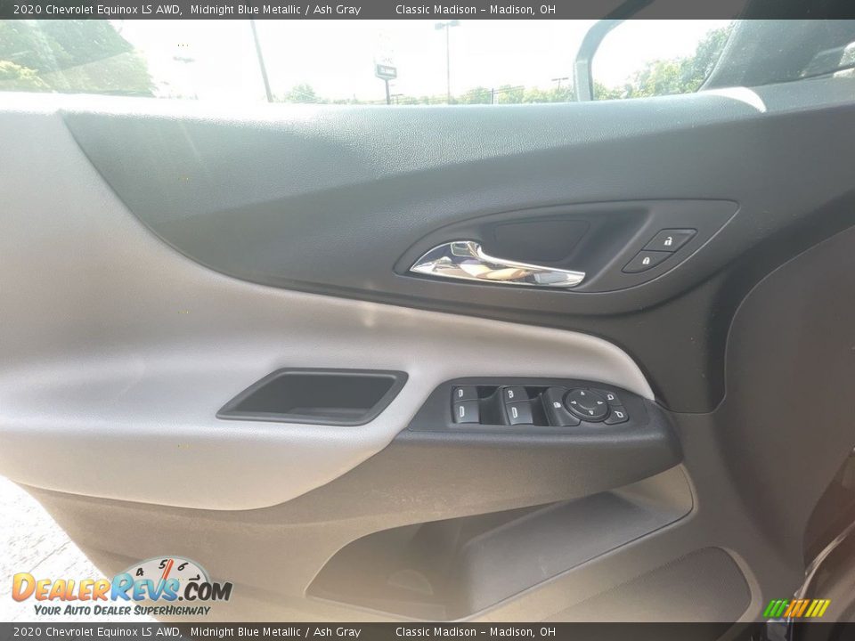 2020 Chevrolet Equinox LS AWD Midnight Blue Metallic / Ash Gray Photo #8