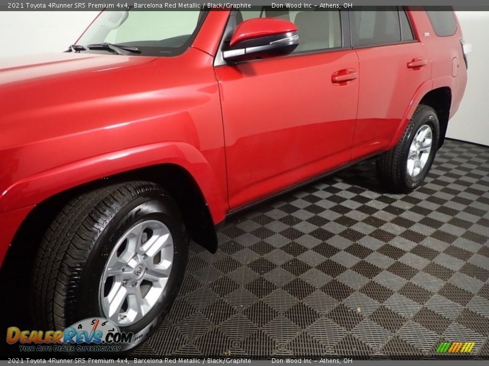 2021 Toyota 4Runner SR5 Premium 4x4 Barcelona Red Metallic / Black/Graphite Photo #13