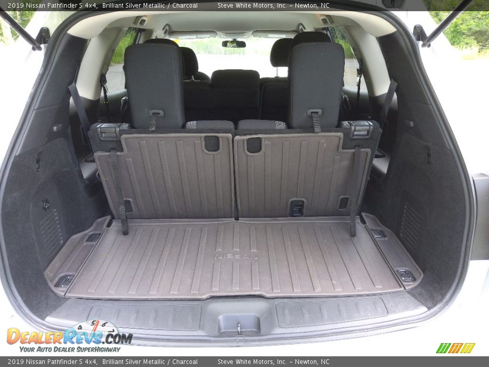 2019 Nissan Pathfinder S 4x4 Trunk Photo #15