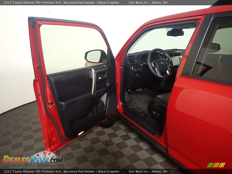 2021 Toyota 4Runner SR5 Premium 4x4 Barcelona Red Metallic / Black/Graphite Photo #23
