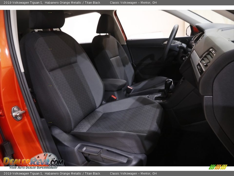 2019 Volkswagen Tiguan S Habanero Orange Metallic / Titan Black Photo #13