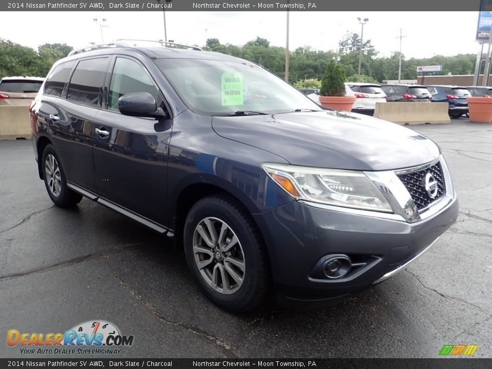 2014 Nissan Pathfinder SV AWD Dark Slate / Charcoal Photo #11